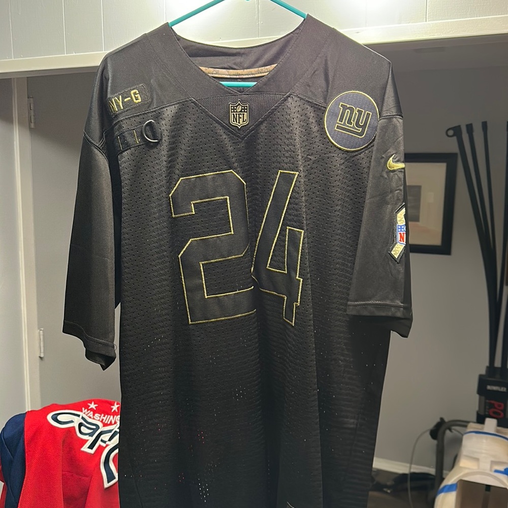 NY GIANTS MENS XL BRADBERRY LIKE NEW